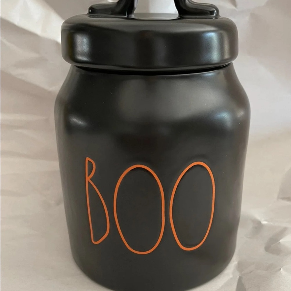 BRAND NEW Rae Dunn Boo canister